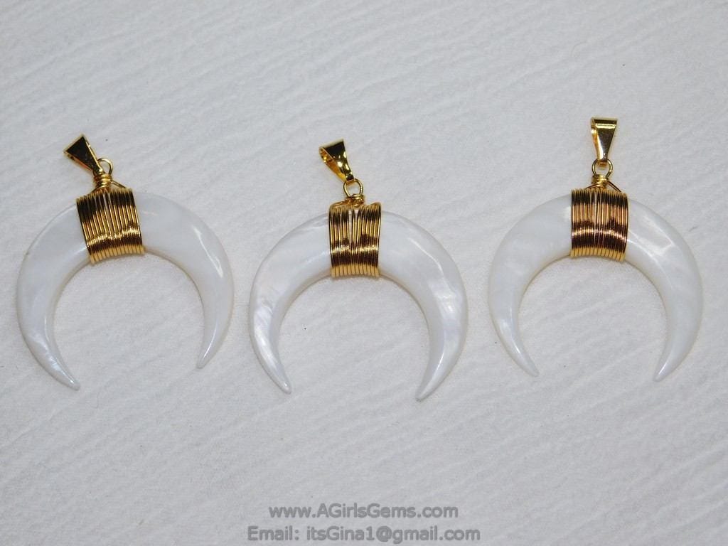 White Double Horn Pendant, White Medium Natural Shell Crescent Moon Charms #941, 40 mm Gold Wire Horn Boho Tribal Pendant