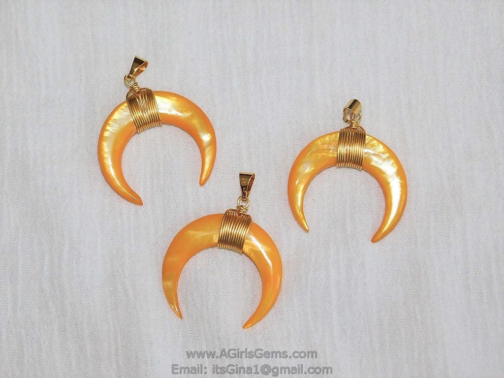 Double Horn Pendant, Crescent Moon Charms, Yellow Shell Medium Pendant/40 mm Gold Wire - Boho Tribal Pendant DIY Jewelry Supplies