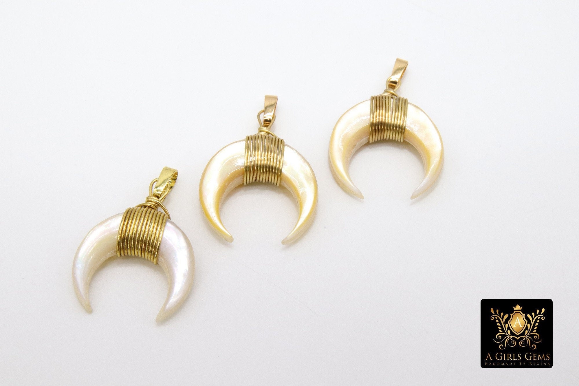 Crescent Moon Charms, Soft Yellow Natural Shell Mini Double Horn Charms #940, 20 mm Gold Wire Horn Boho Pendant DIY Jewelry