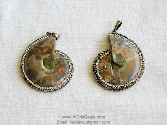 CZ Micro Pave Seashell Pendant, Black CZ Pave Beach Cubic Zirconia Snail Shape #254, Ammonite Fossil Charms