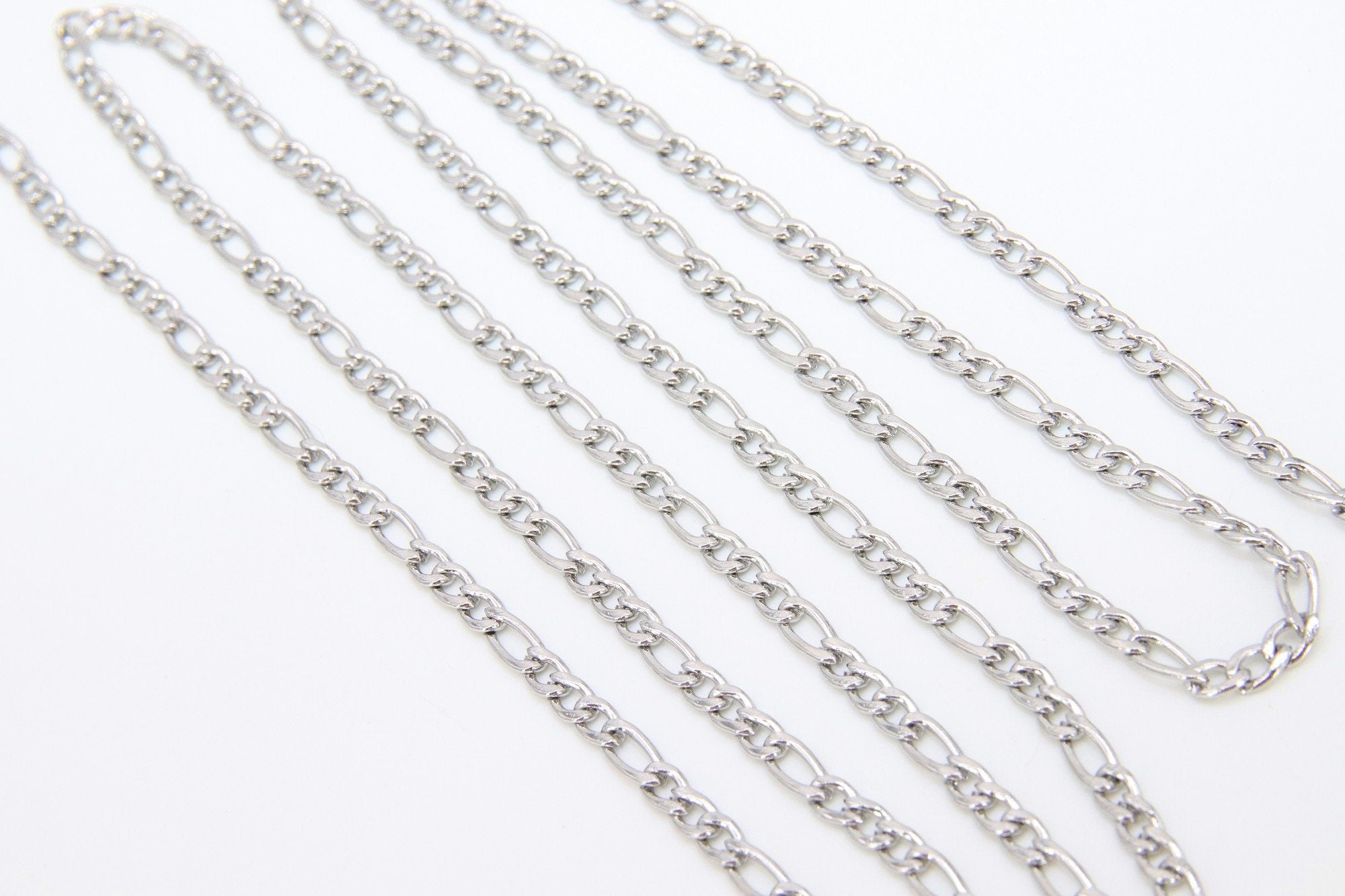 Stainless Steel Figaro Faceted Chain, Silver Chains 6 x 3 and 4 x 3 mm Links, Unfinished Jewelry Chains By the Yard