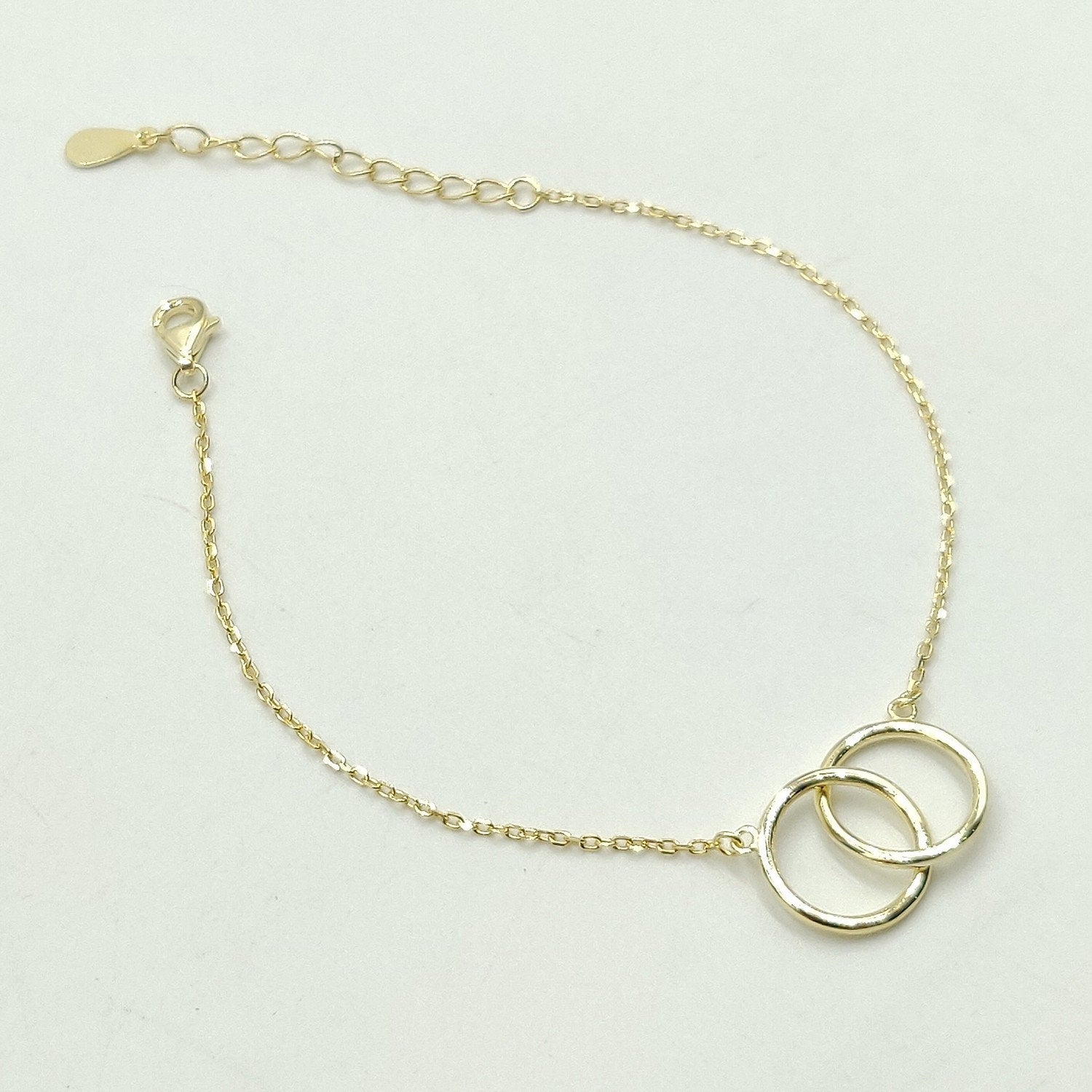 Double Ring Unity Bracelet, 14 K Gold Interlocking Ring Dainty Bracelet, Adjustable chain Friendship - A Girls Gems