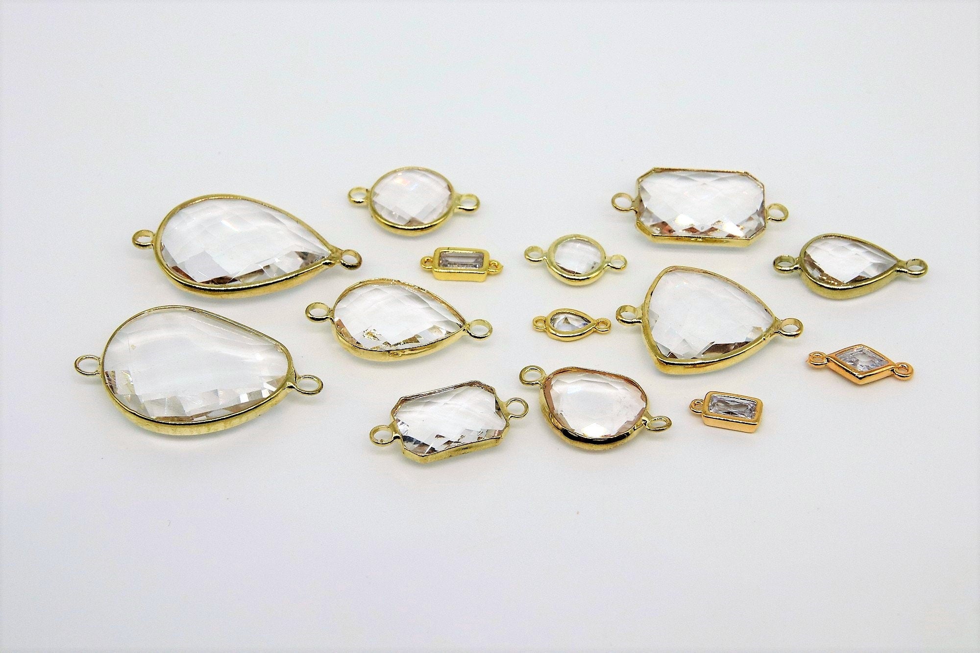 Teardrop Charm Connectors, 2 Pcs Gold Links in Rectangles, Diamond