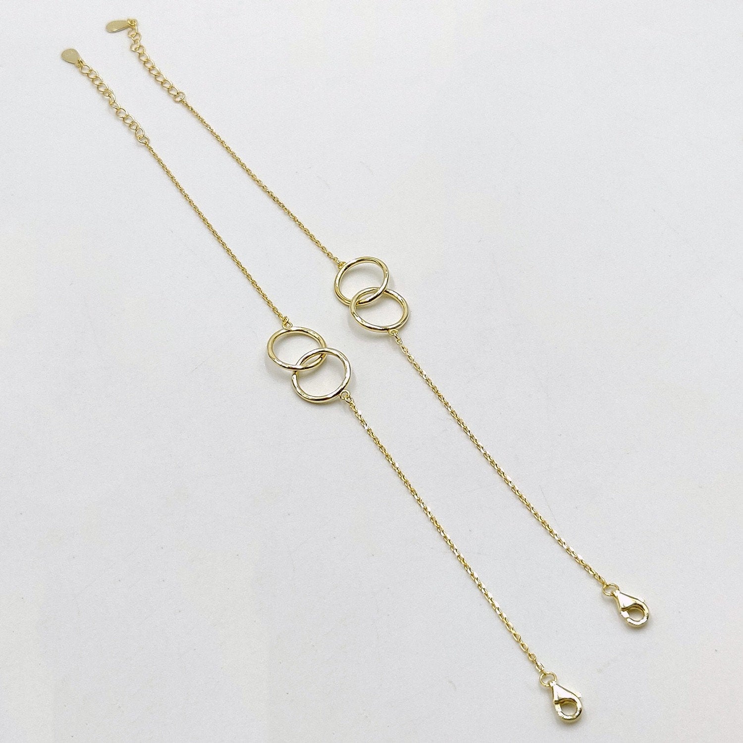 Double Ring Unity Bracelet, 14 K Gold Interlocking Ring Dainty Bracelet, Adjustable chain Friendship - A Girls Gems
