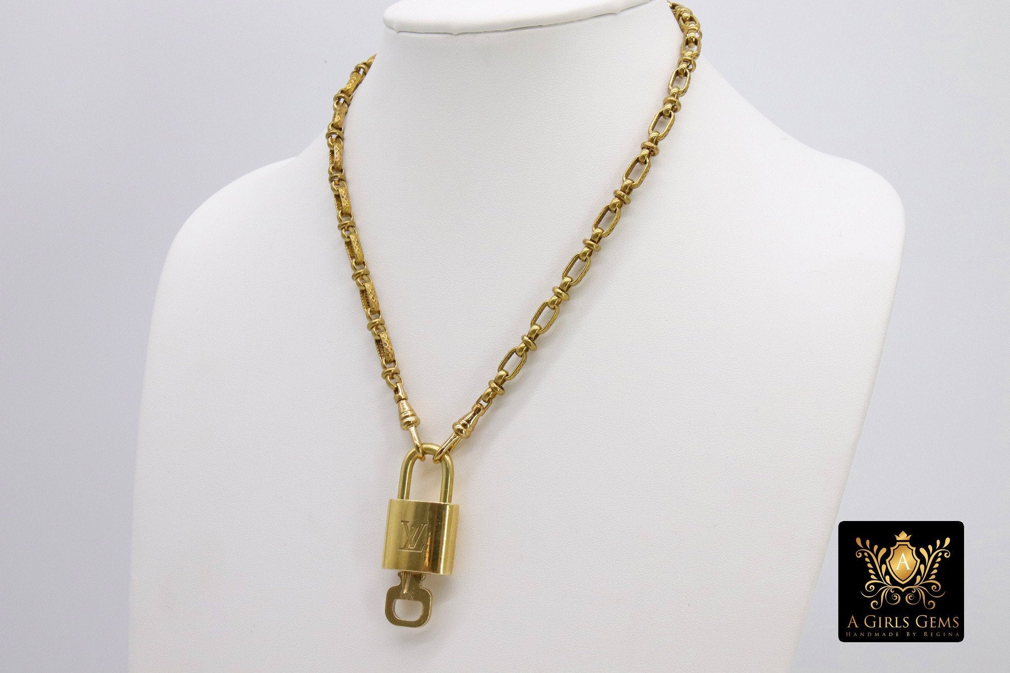 Gold Lock and Key Fob Necklace, Gold LV Lock and Key Vintage Textured – A  Girls Gems
